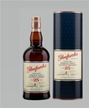 Glenfarclas Malt Whiskey 25y 43 % 70 cl. N
DW7418/39080